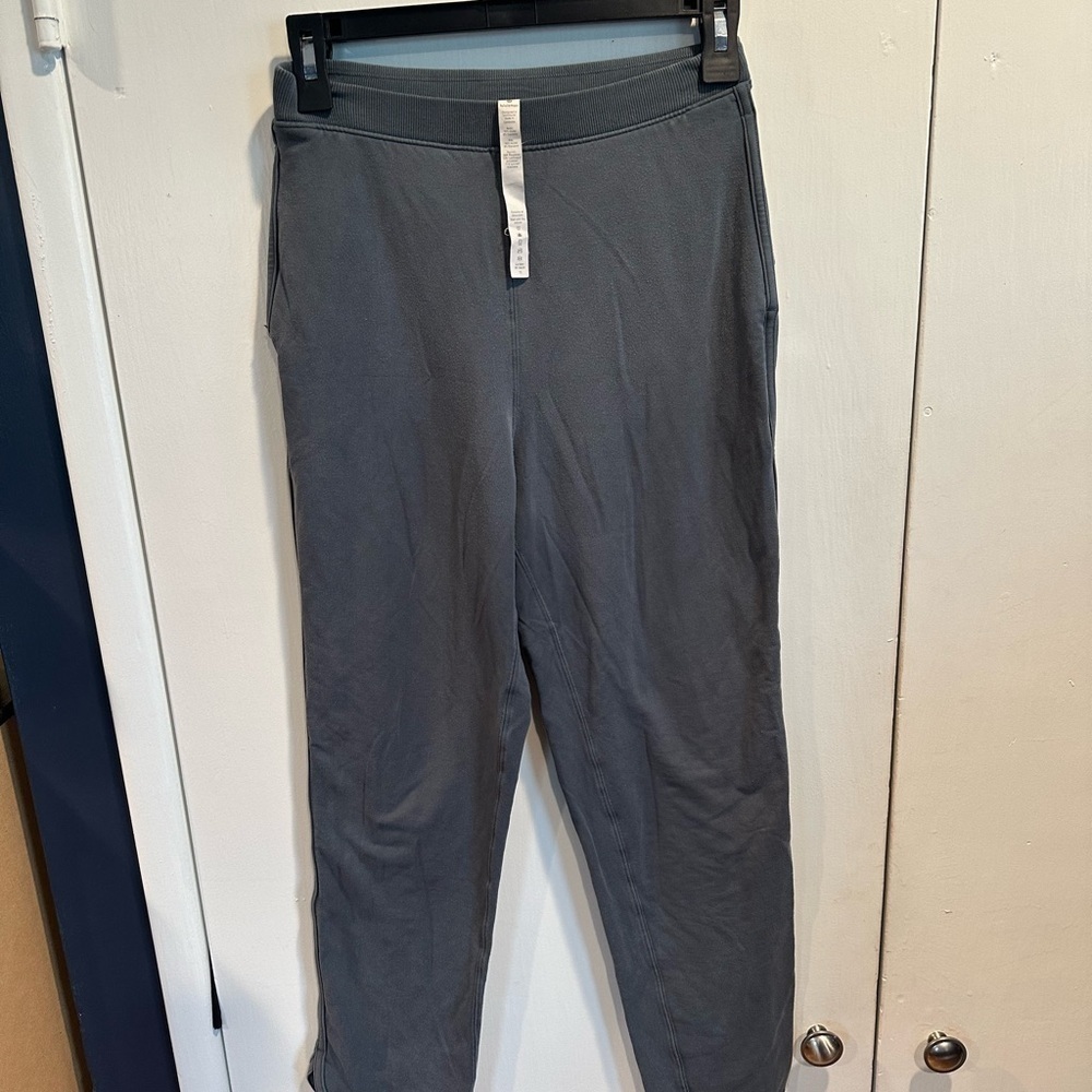 lululemon athletica womans Charcoal Joggers